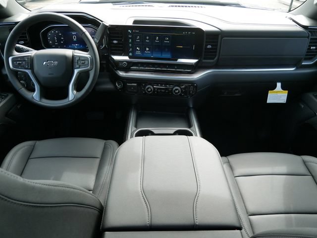 2026 Chevrolet Silverado 2500 HD LTZ - Photo 7
