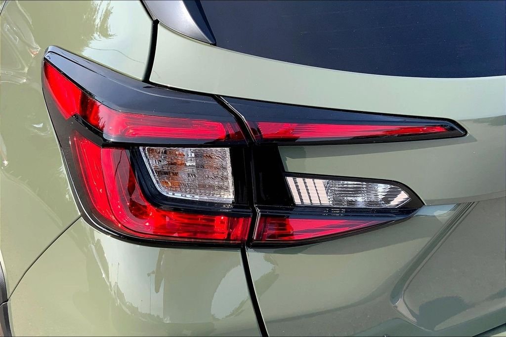 Used 2026 Green Subaru Premium image 21