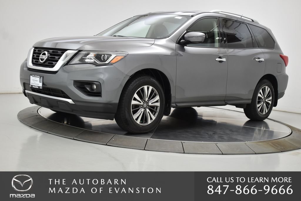 Used 2017 Gun Metallic Nissan SV image 14