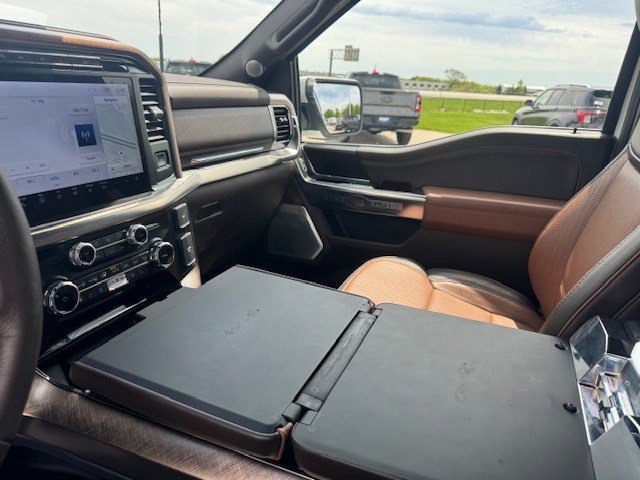 Used 2024 Brown Ford King Ranch image 32