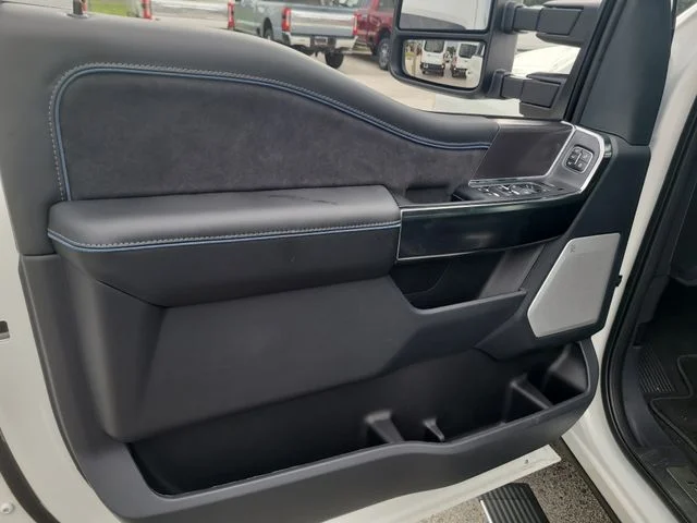 New 2026 White Metallic Ford Platinum image 16