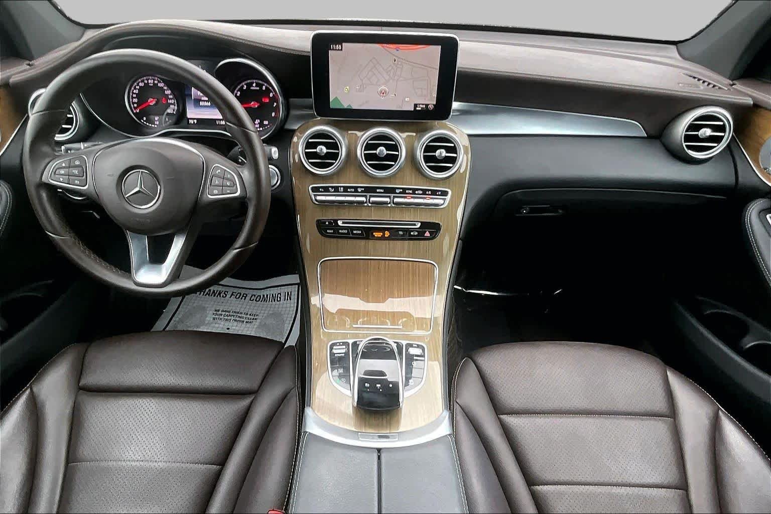 Used 2017 designo Diamond White Metallic Mercedes-Benz GLC 300 image 16