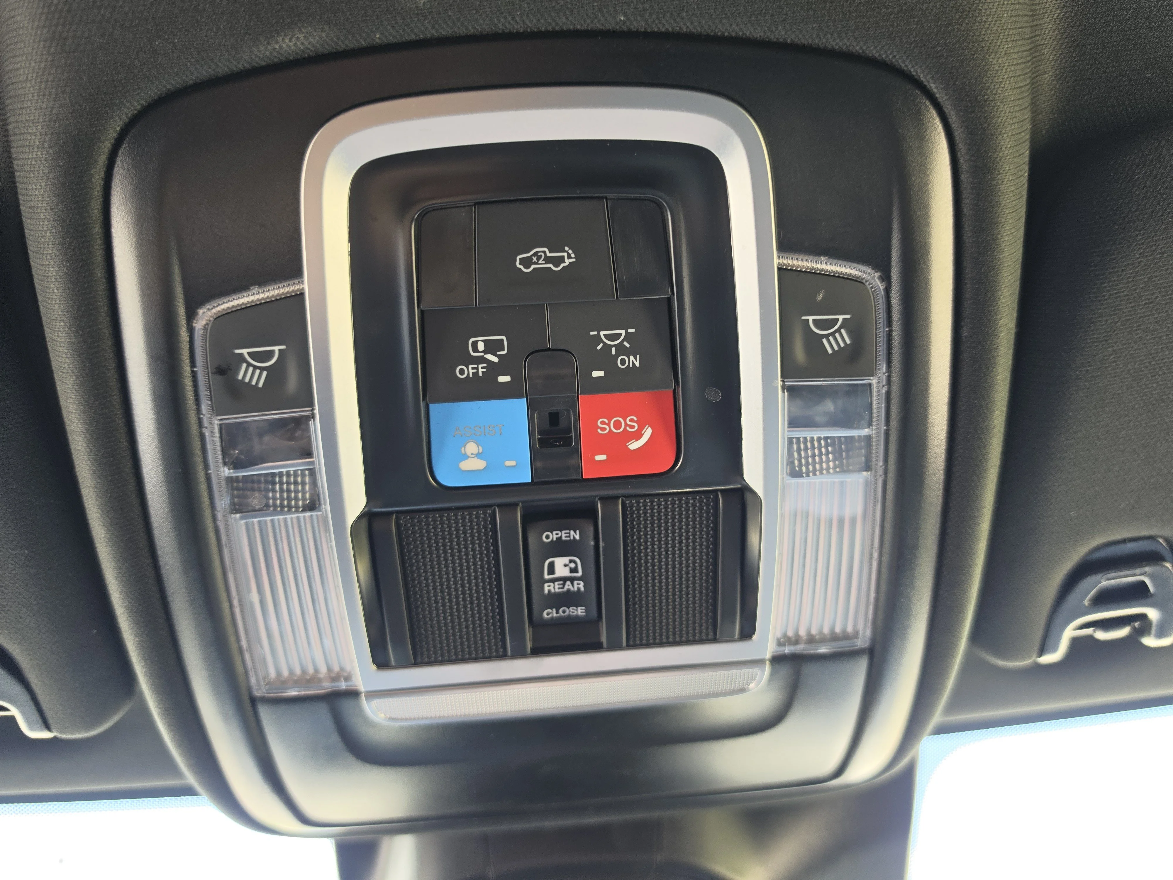 Used 2026 Ceramic Gray Clearcoat Ram Laramie image 35