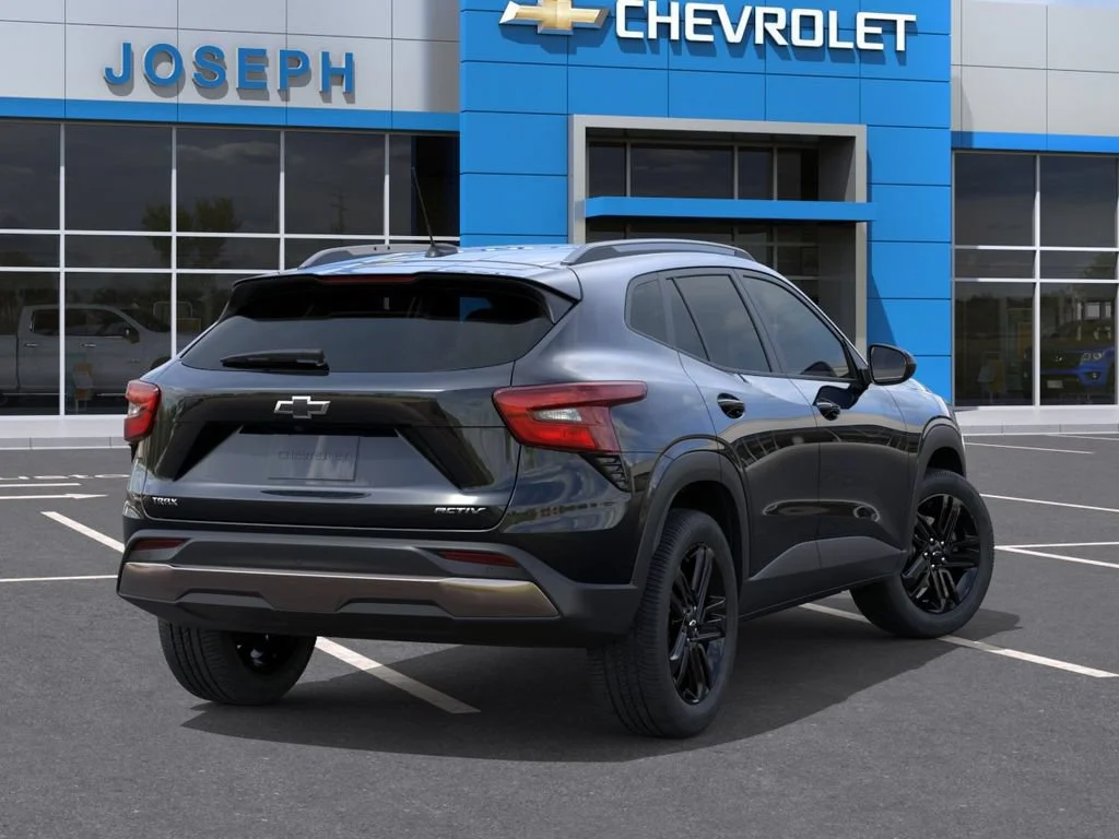 New 2026 Mosaic Black Metallic Chevrolet ACTIV image 5