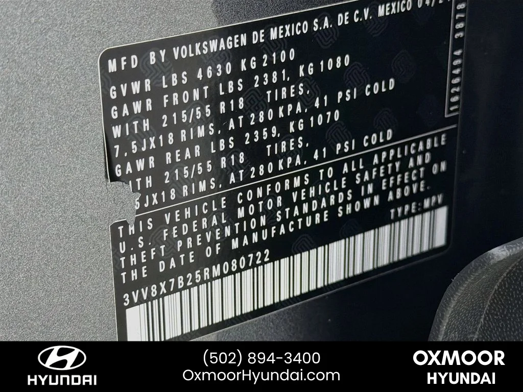 Used 2024 Platinum Gray Metallic Volkswagen S image 30