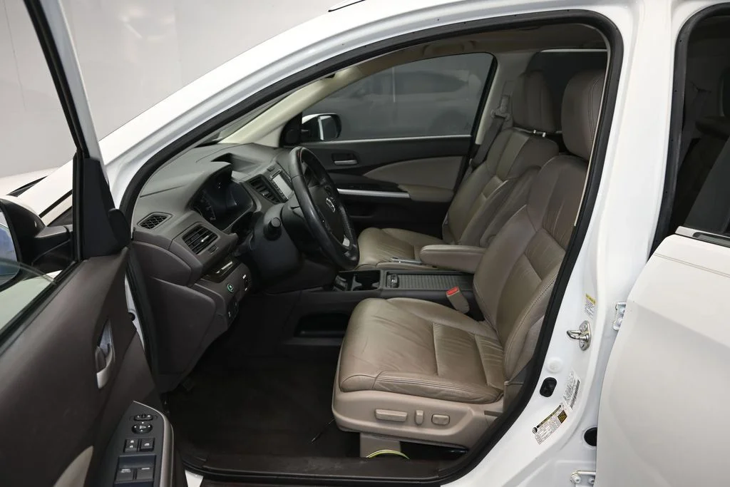 Used 2014 White Honda EX-L image 13