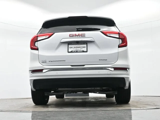 Used 2023 SUMMIT WHITE GMC Denali image 33