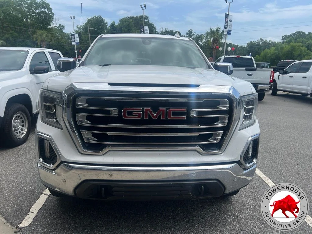 Used 2019 White GMC SLT image 2