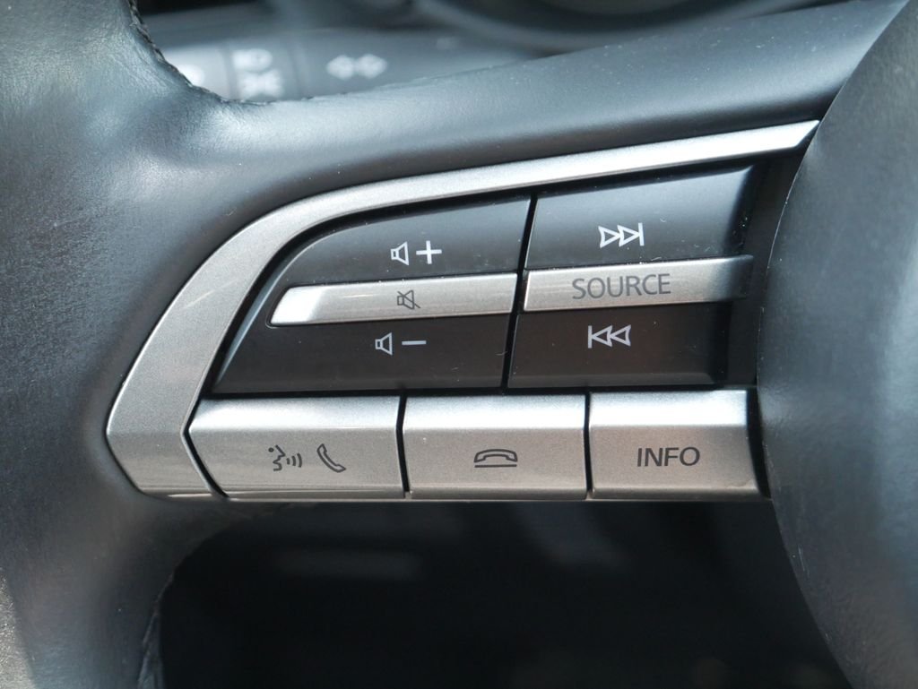Certified Used 2023 White Mazda 2.5 S Select Package image 25