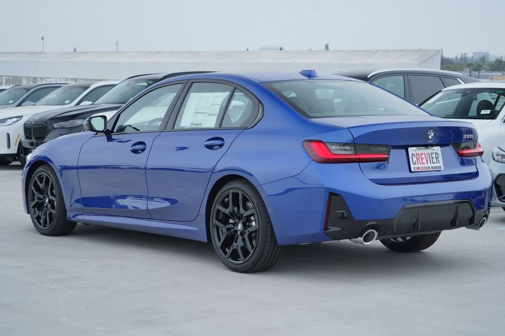2026 BMW 3 Series 330i - Photo 7