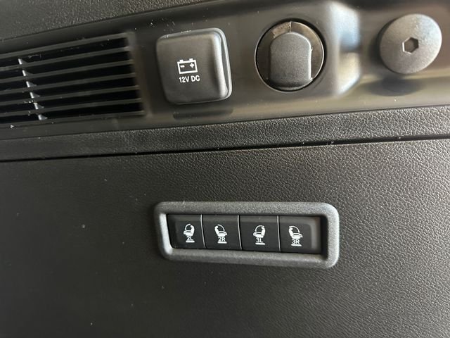 New 2026 High Gloss Black Exterior Paint Jeep Limited Reserve image 28