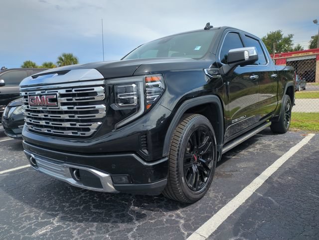 Used 2022 ONYX BLACK GMC Denali image 3