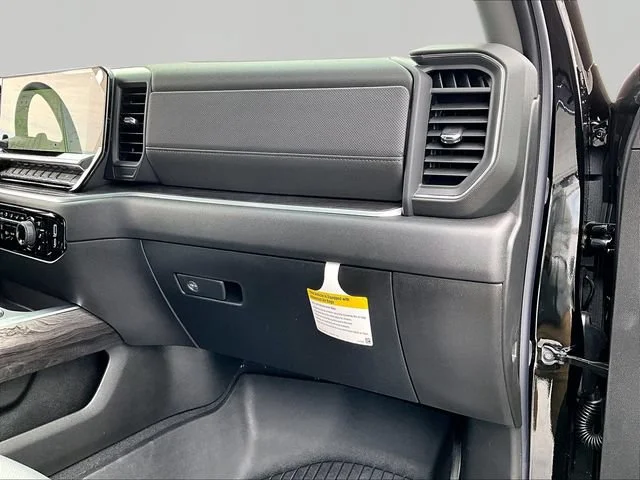 2026 Chevrolet Silverado 1500 LTZ - Photo 26