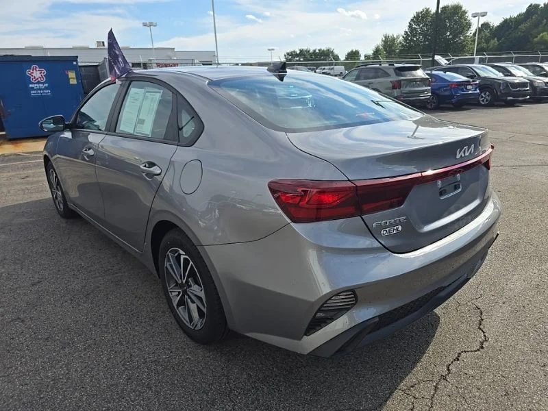 Used 2023 Gray Kia LXS image 5