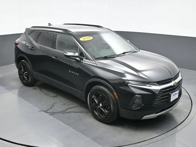 Used 2020 Black Chevrolet LT image 14