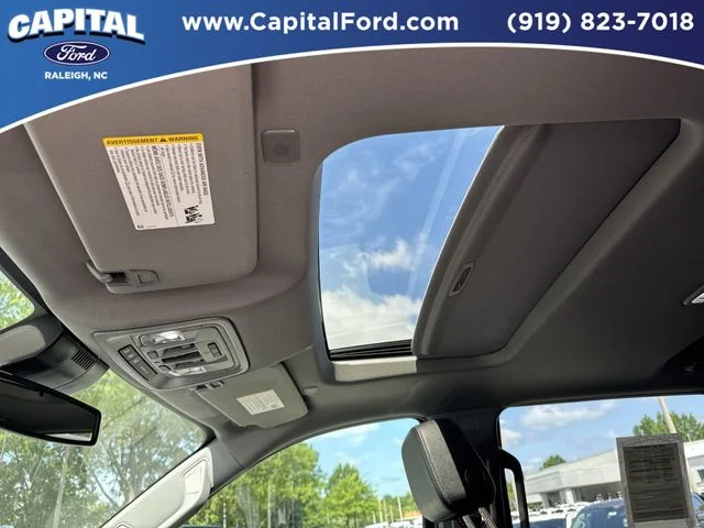 Used 2025 Red GMC SLT image 22