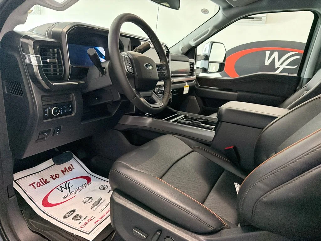 New 2026 Glacier Gray Metallic Tri-Coat Ford F-250® Lariat® image 12