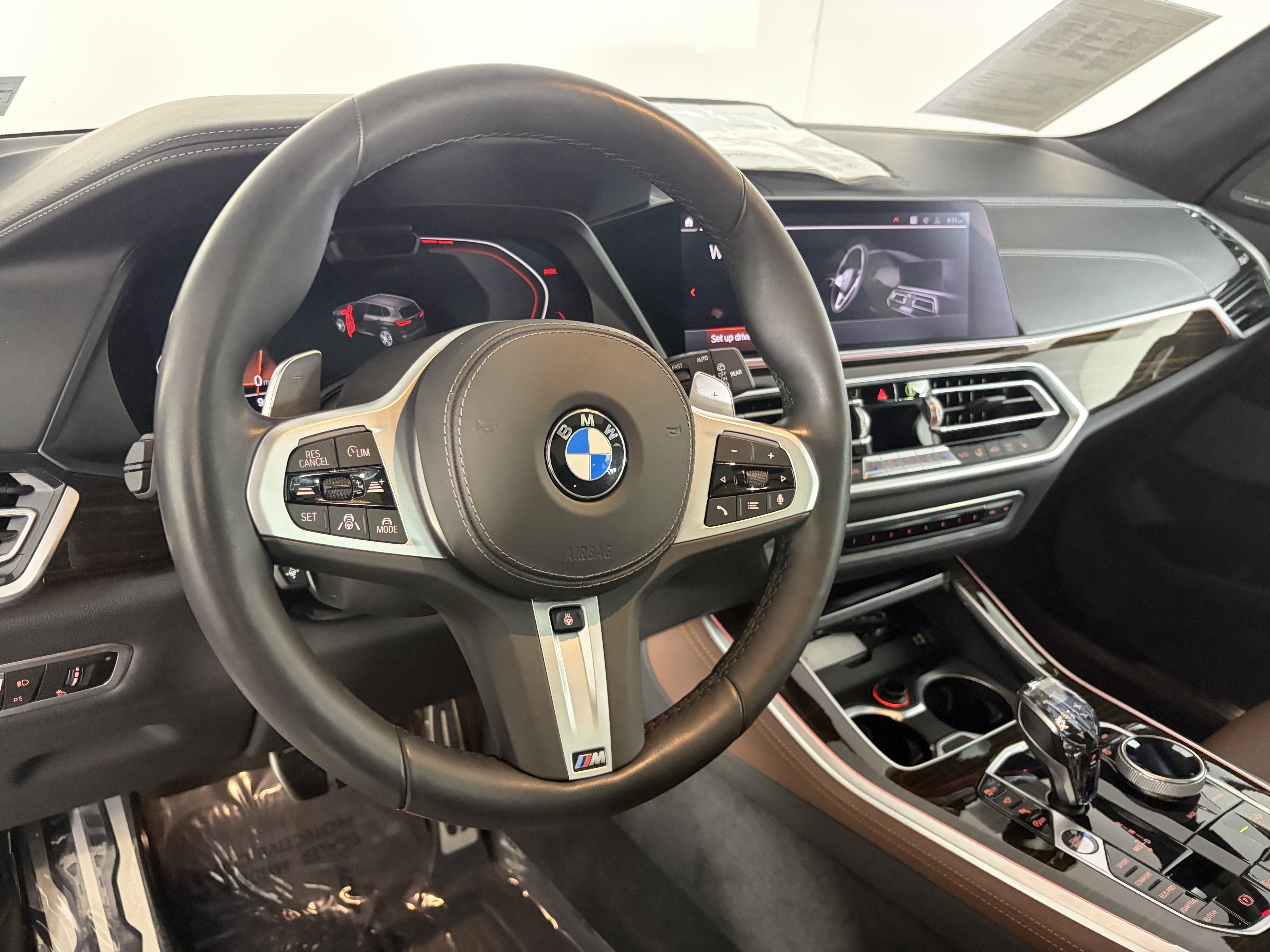 Used 2020 Mineral White Metallic BMW xDrive40i image 11
