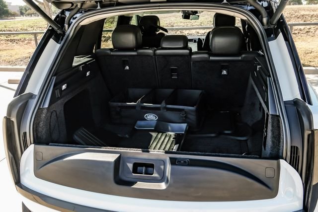 Used 2022 Fuji White Land Rover SE image 68