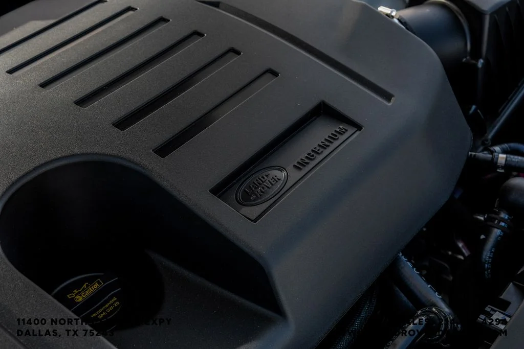 New 2026 Fuji White Land Rover X-Dynamic SE image 57
