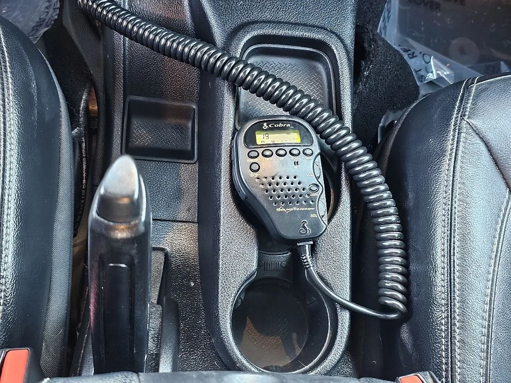 Used 2015 Silver Jeep Unlimited Rubicon image 31