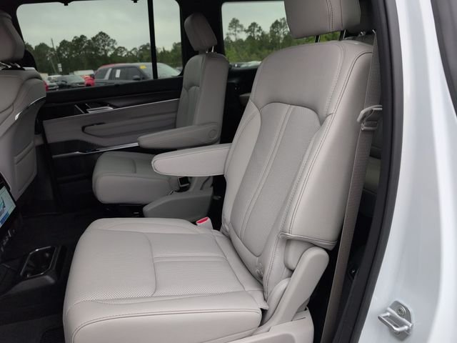 2026 Jeep Grand Wagoneer Summit Obsidian - Photo 28