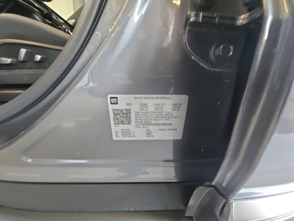 Used 2021 Gray Cadillac Premium Luxury image 25