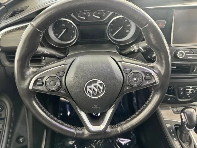 Used 2019 Red Buick Essence image 22