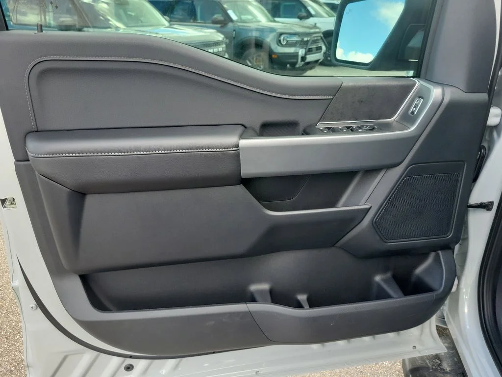 New 2026 Avalanche Ford XLT image 14