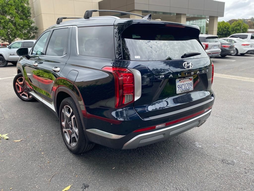 Used 2023 White Hyundai Limited image 3