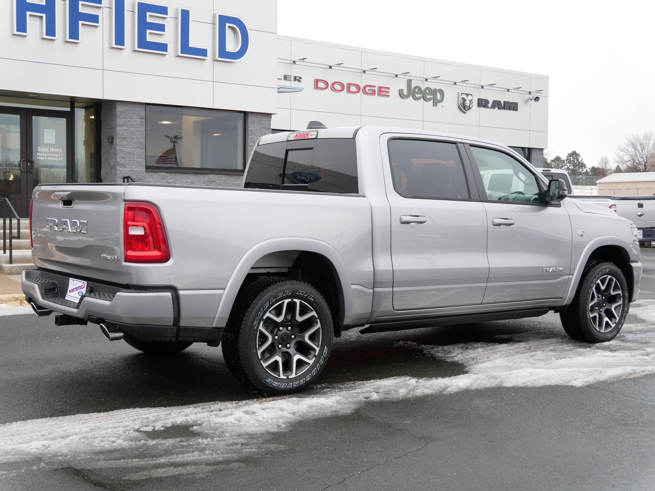 New 2026 Billet Silver Metallic Clear-Coat Exterior Paint RAM Laramie image 8
