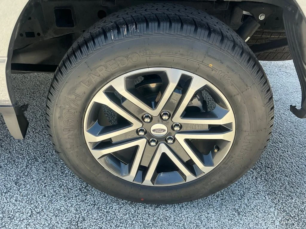 Used 2023 Gray Ford XL image 27