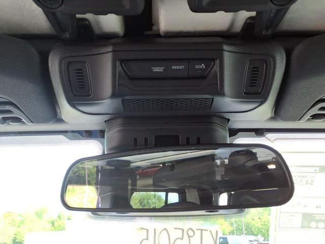 New 2026 Reign Jeep Sahara image 23