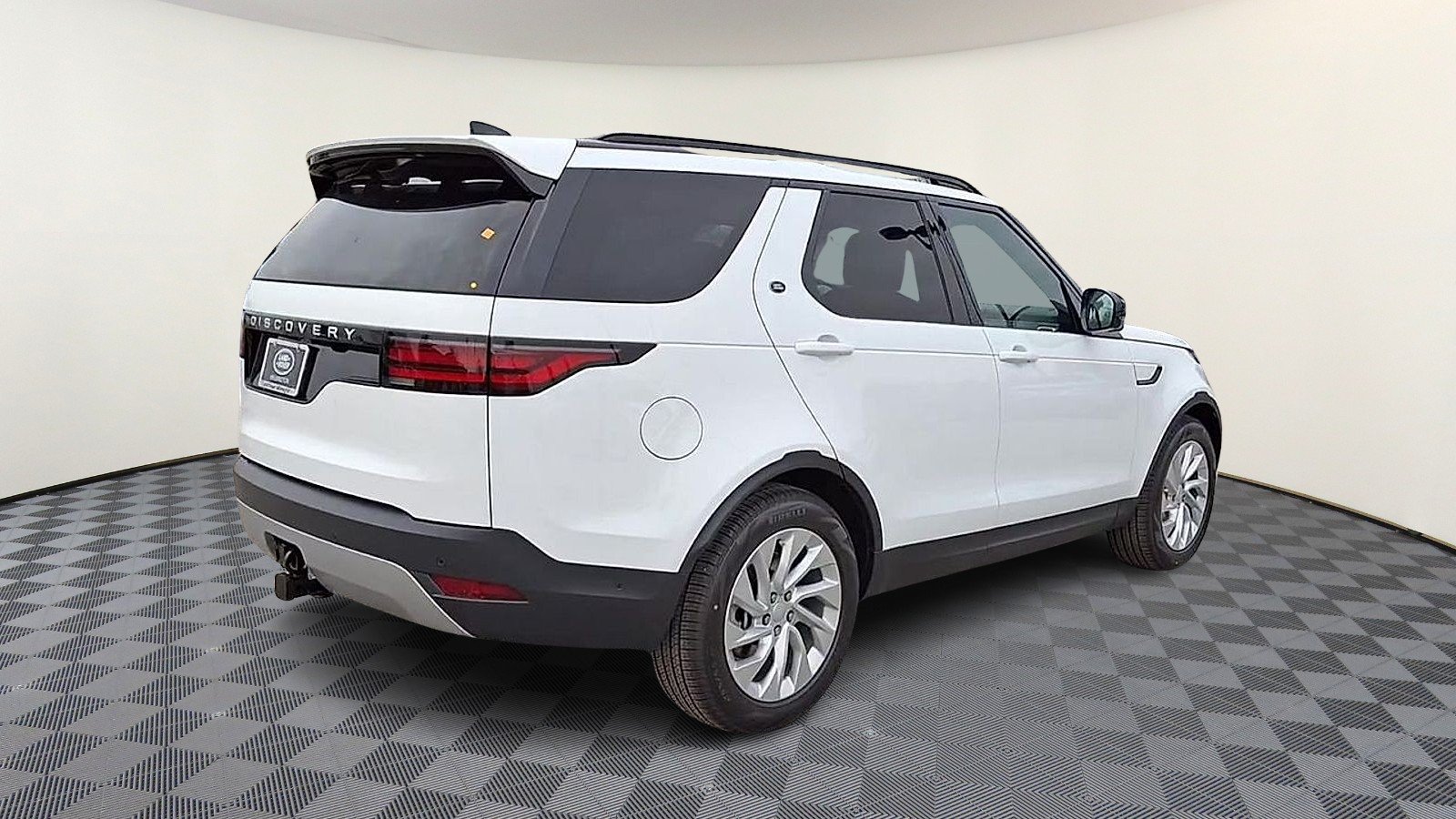 2025 Land Rover Discovery S - Photo 8