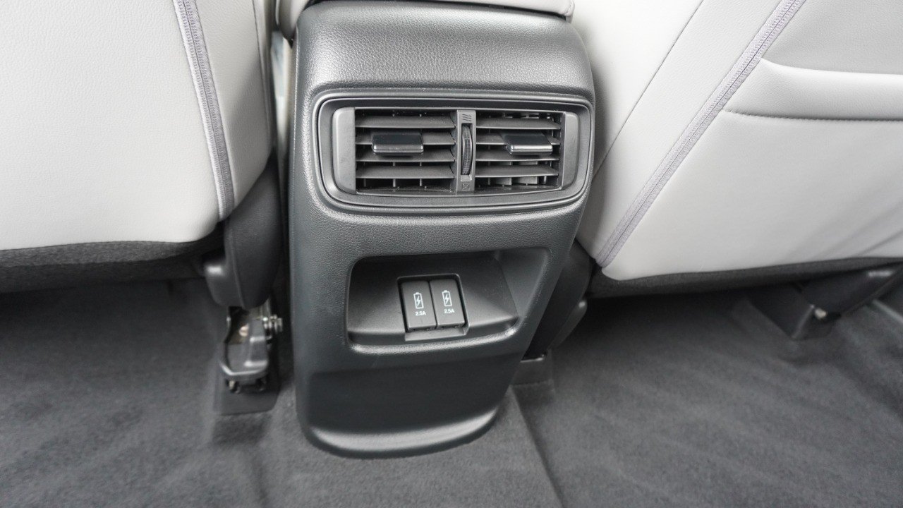 Used 2022 Gray Honda EX-L image 32