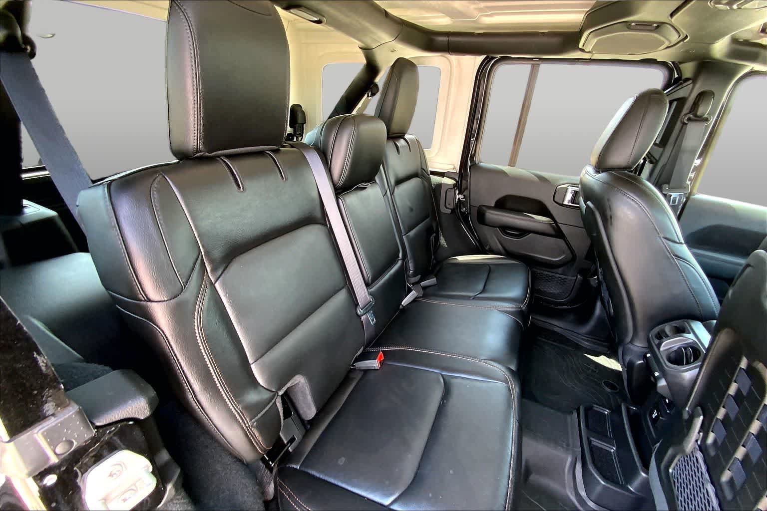 Certified Used 2023 Black Clearcoat Jeep Rubicon 392 image 26
