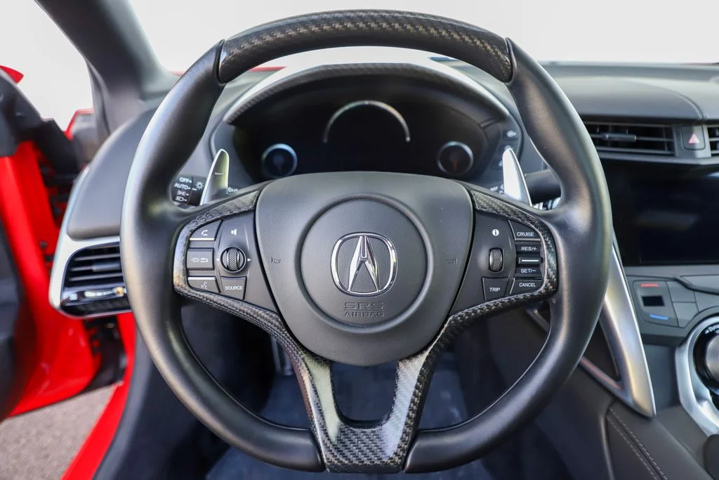 Used 2018 Red Acura  image 4