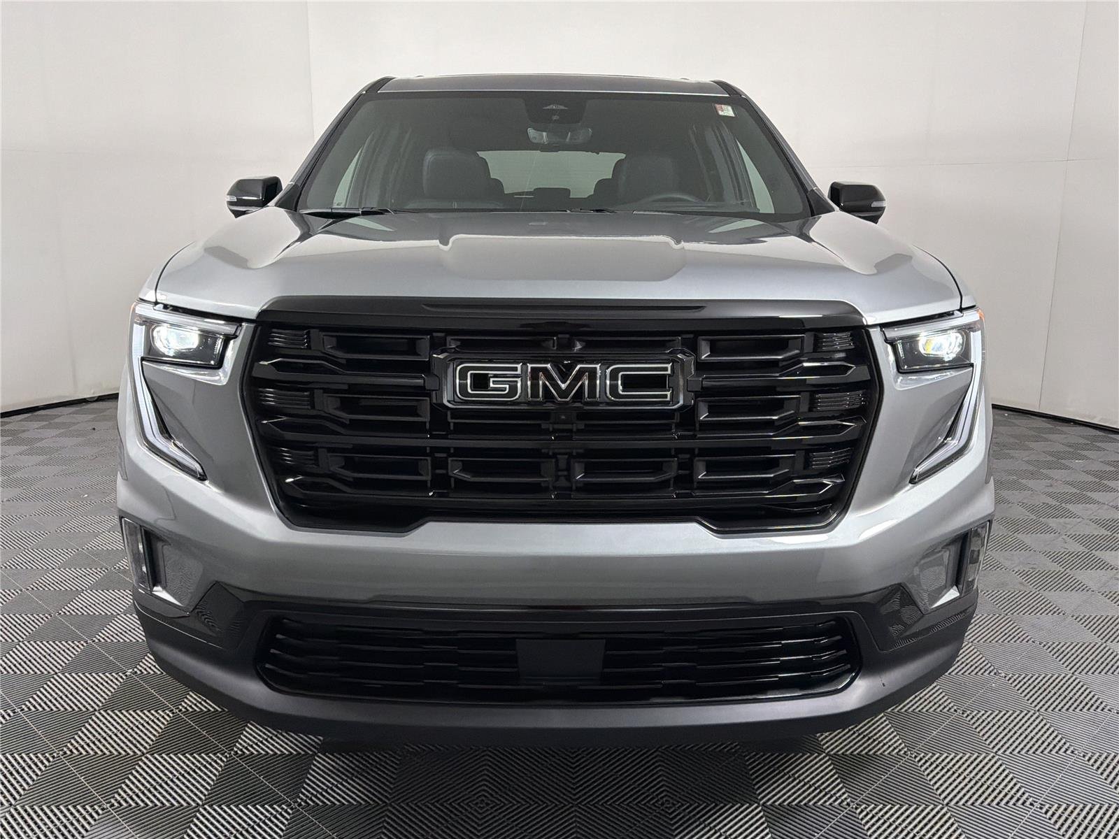 2026 GMC Acadia Elevation - Photo 2