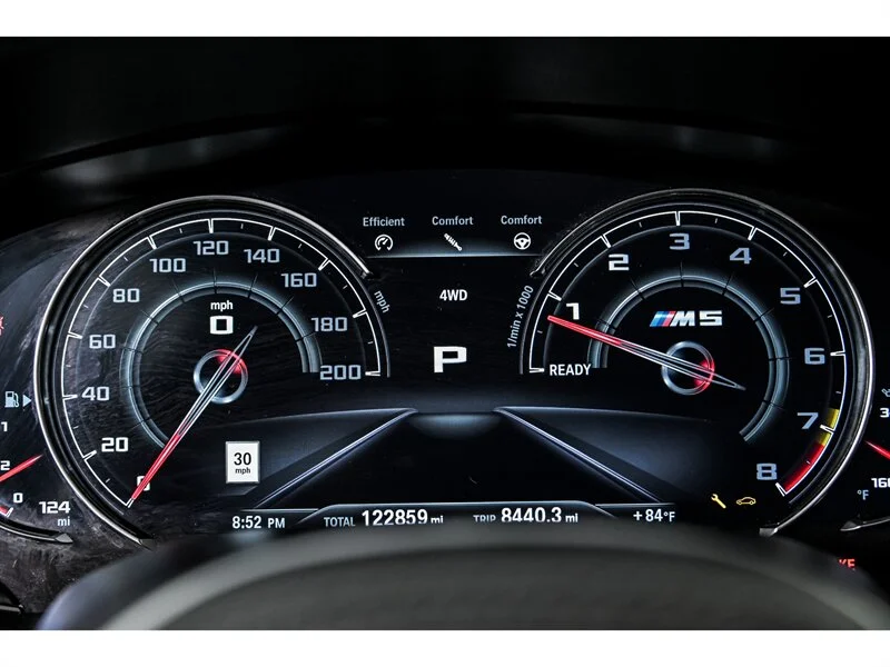 Used 2019 Black Sapphire Metallic BMW Competition image 21