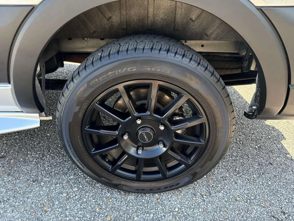 2024 Ford Transit Van Base - Photo 4