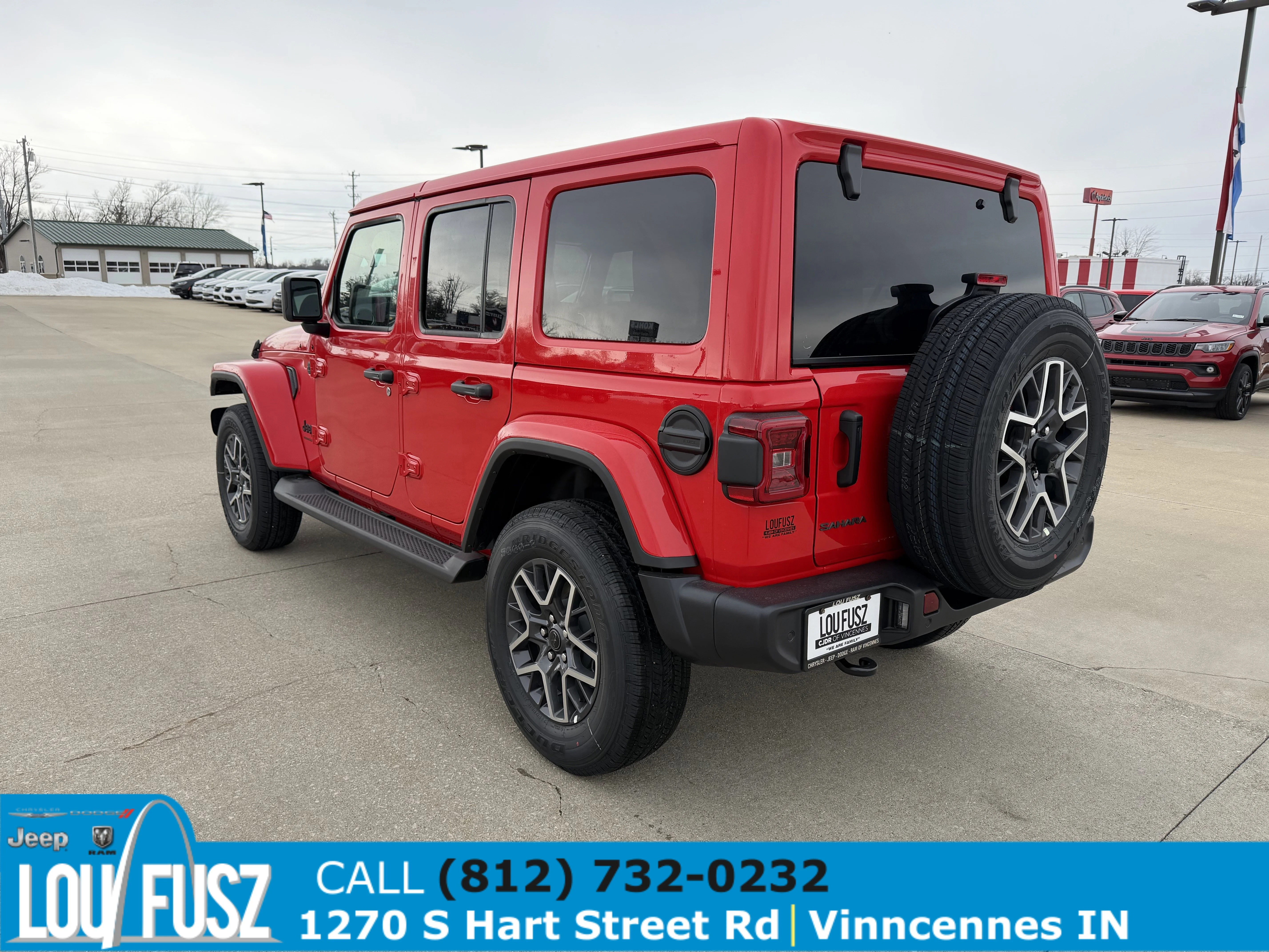 New 2026 Firecracker Red Clear-Coat Exterior Paint Jeep Sahara image 5