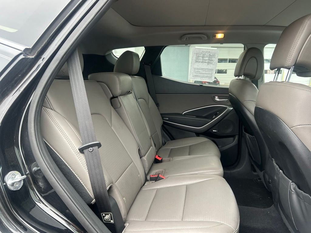 Used 2016 Twilight Black Hyundai 2.4 Base image 28
