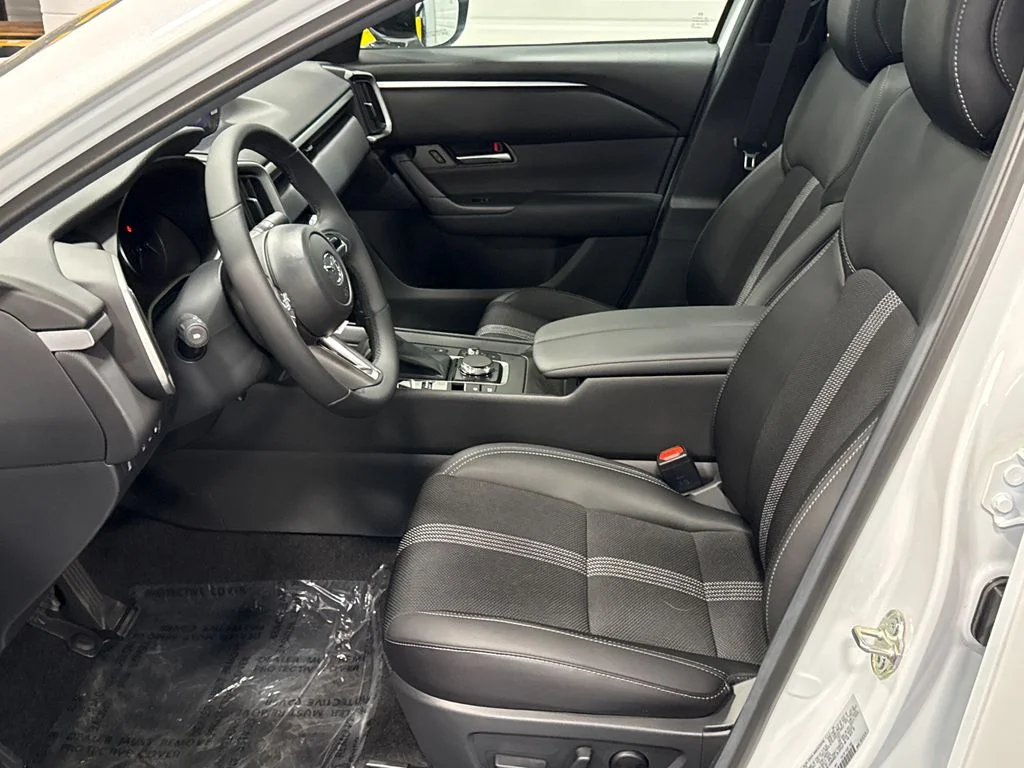 New 2026 Wind Chill Pearl Mazda Preferred AWD image 6