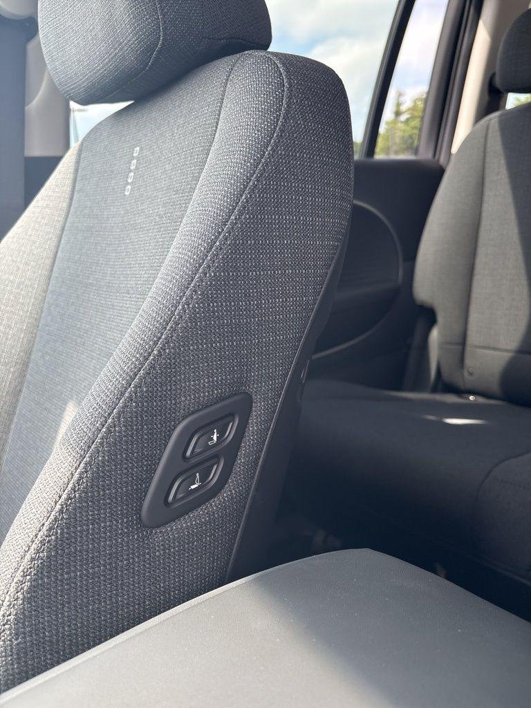 2026 Hyundai IONIQ 9 SE - Photo 29