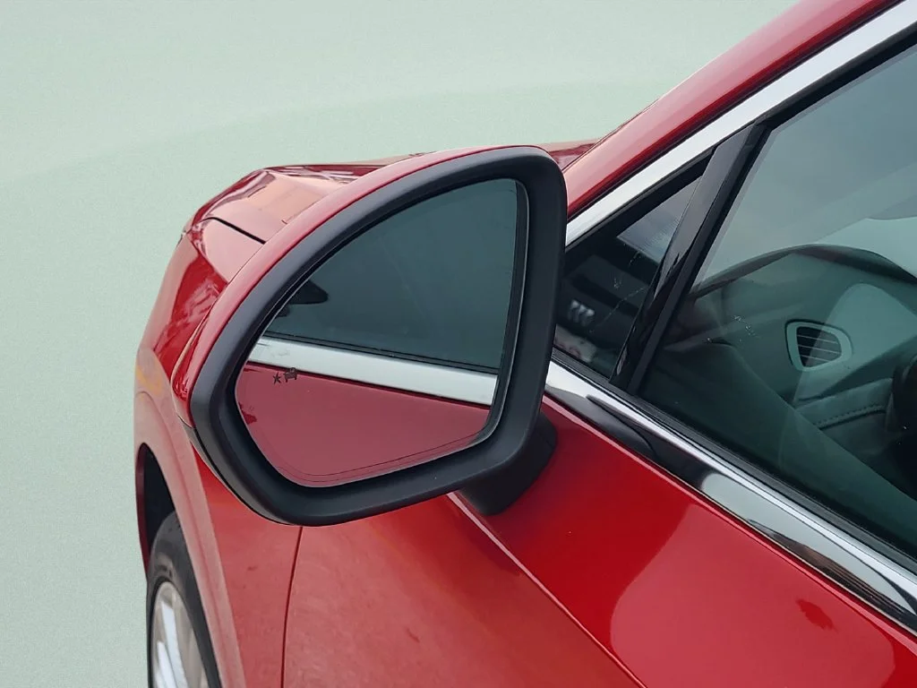 New 2026 Brilliant Red Buick Avenir image 25