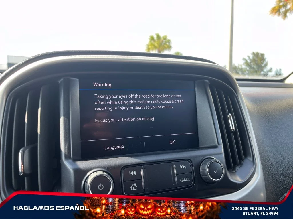 Used 2022 ONYX BLACK GMC 4WD Elevation image 30