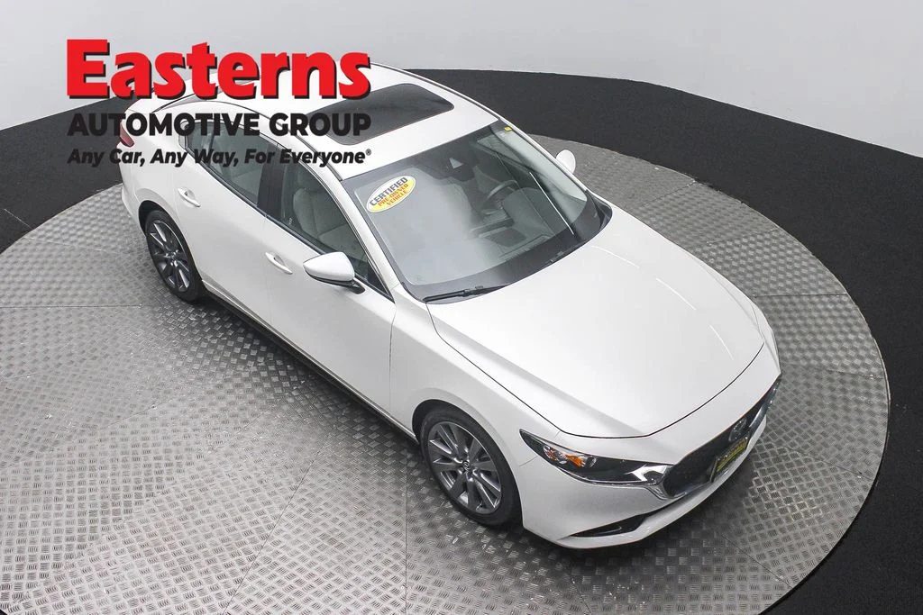 Used 2023 White Mazda 2.5 S Preferred Package image 3
