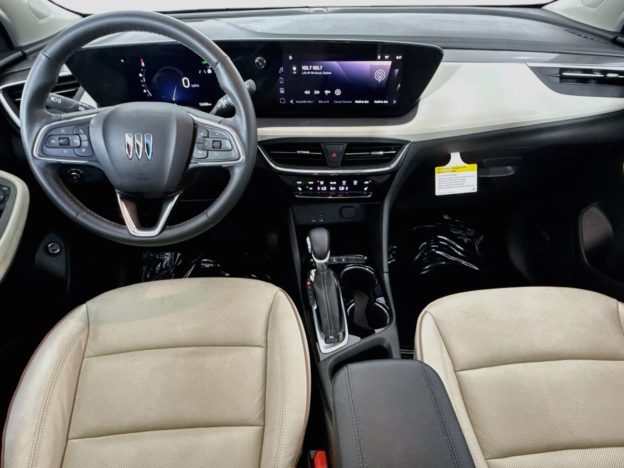Used 2024 White Frost Tricoat Buick Avenir image 25