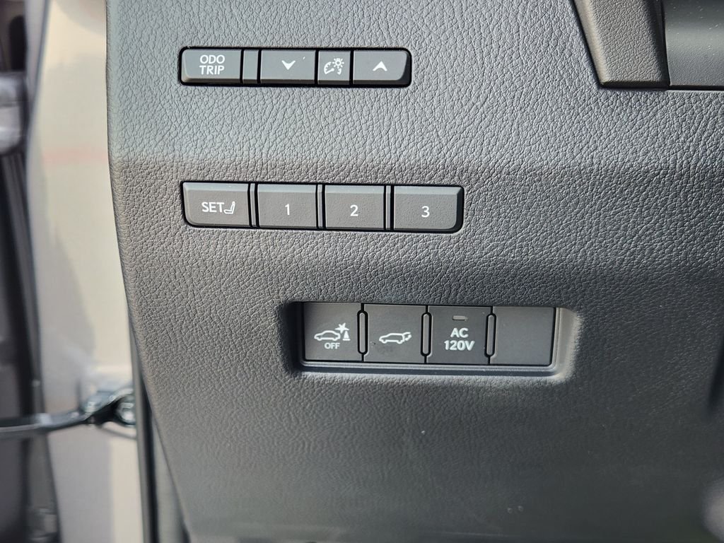 Used 2026 Gray Pearl Lexus 550 Premium image 21