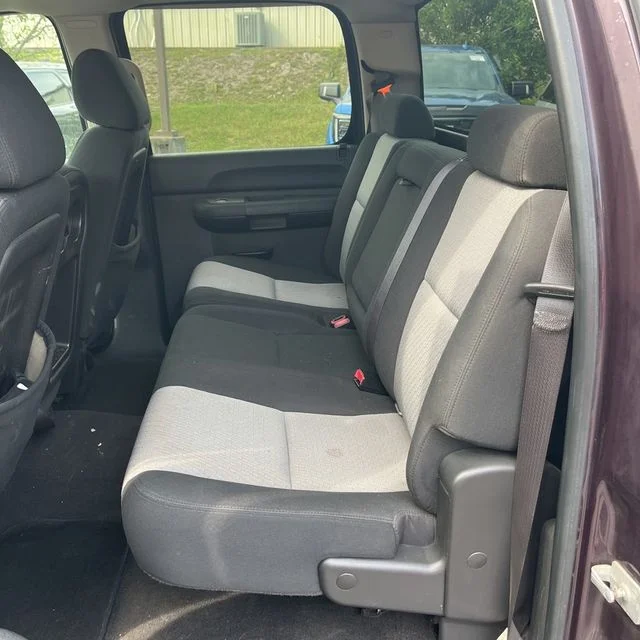 Used 2008 Red Chevrolet LS image 17